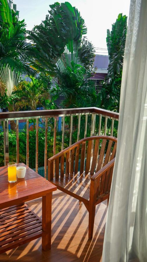 Hotel Z&Z House à Rawai Extérieur photo