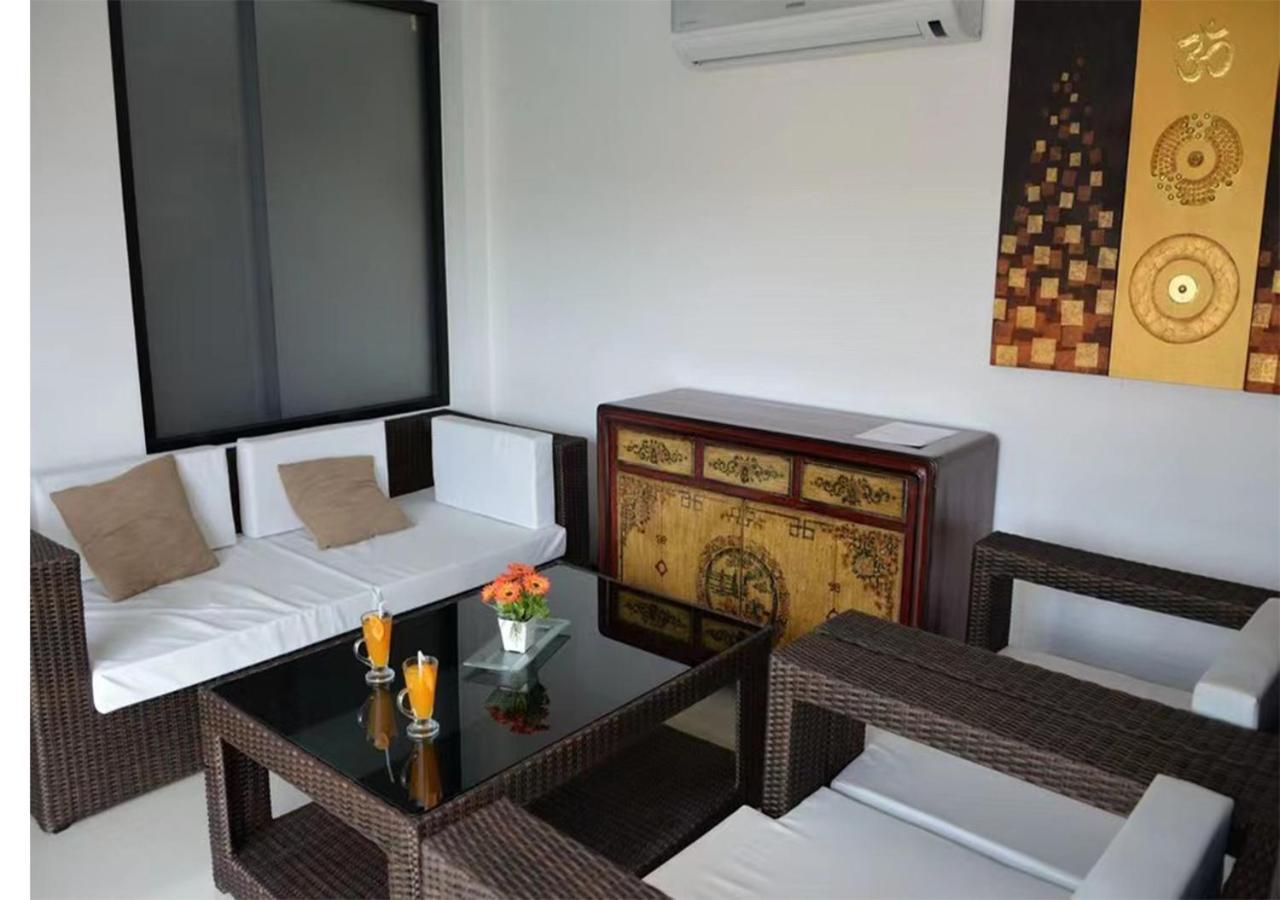 Hotel Z&Z House à Rawai Extérieur photo